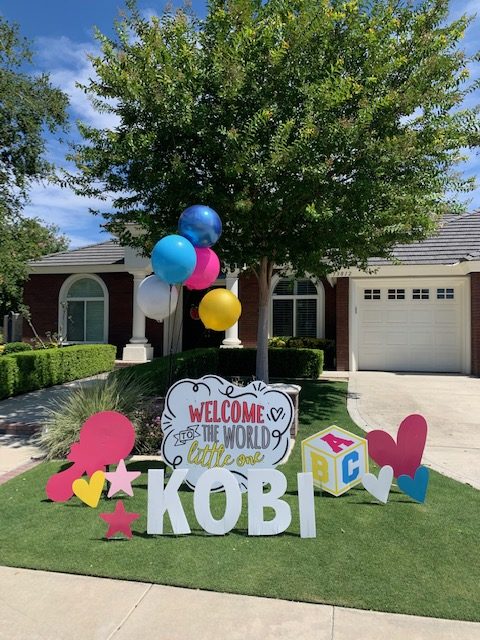 Birth Announcement Yard Sign in Bakersfield